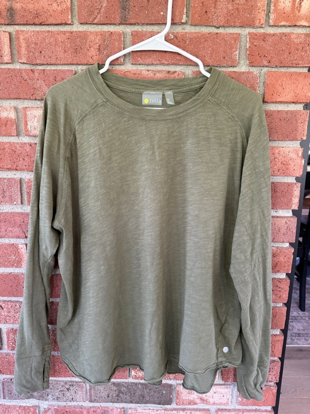 Zella Women’s Olive Green Long Sleeve Shirt